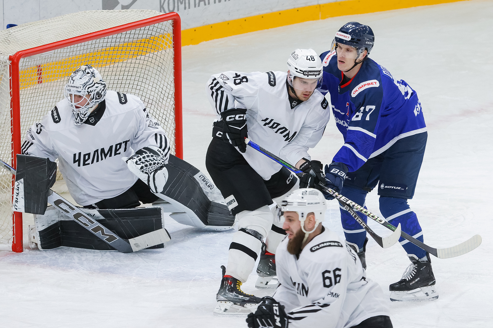 «Торпедо-Горький» — «Челмет». 0:1