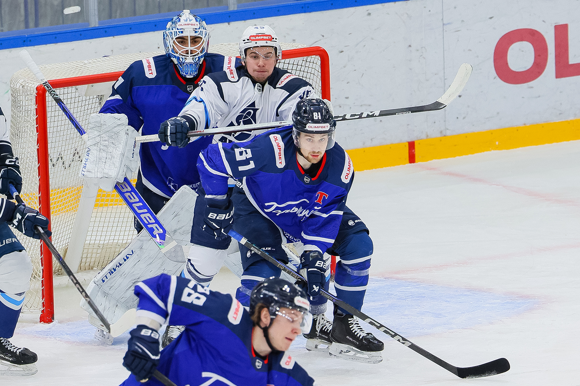 Голевой карнавал на домашнем льду